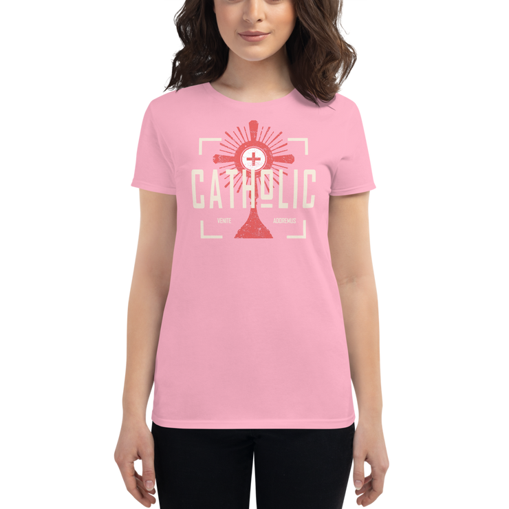 Venite Adoremus - Women's tee